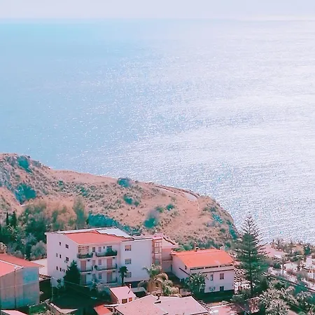 Paradiso Ristorante Отель 4*