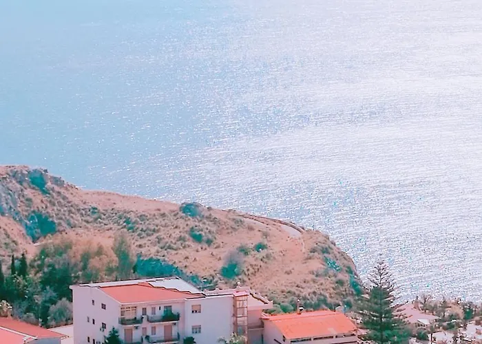 Paradiso Ristorante Hotel 4*